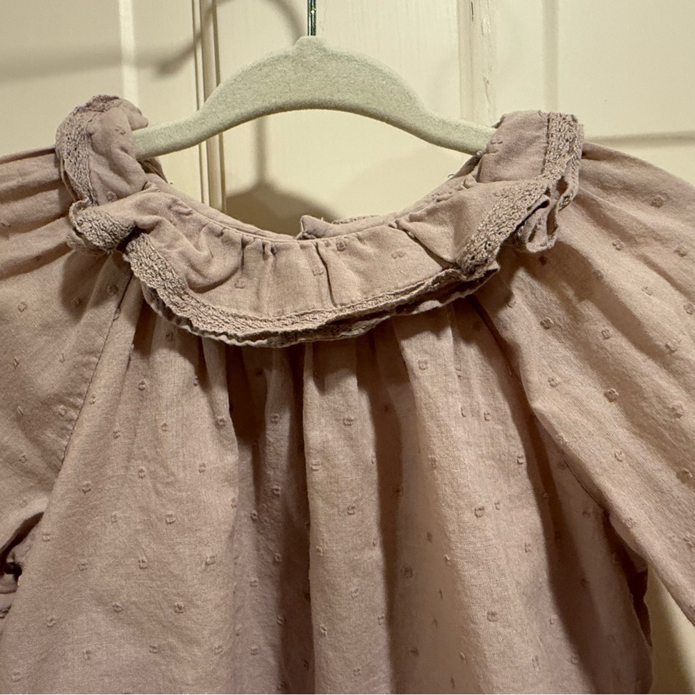 Bonpoint Beige Ruffle Top 18M - Picture 2 of 5